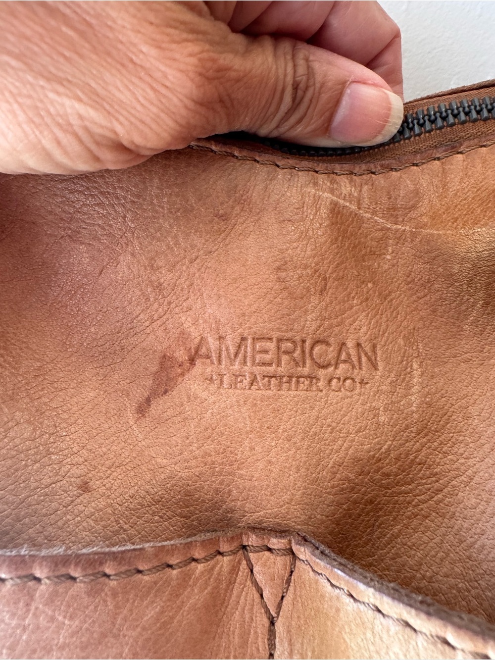 American Leather Co Classic Tan Leather Shoulder Hobo Bag - Unbranded - Picture 5 of 8